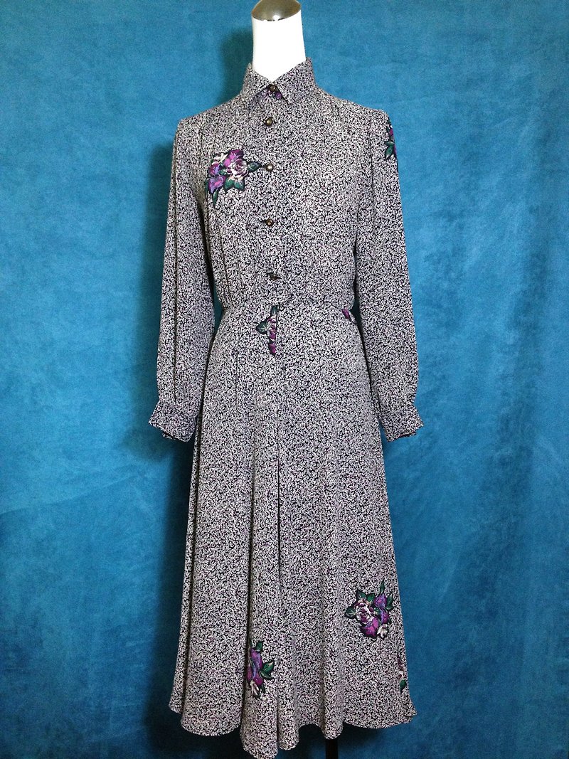 When vintage [antique dress / skirt large antique flower long dress] abroad back to vintage long dress VINTAGE - ชุดเดรส - เส้นใยสังเคราะห์ หลากหลายสี
