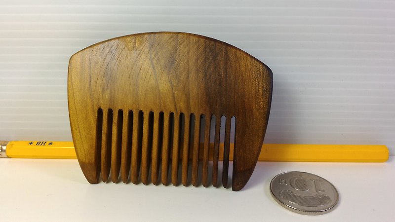 Taiwan Wu Xin Shi logs portable pocket comb (D) - Other - Wood 
