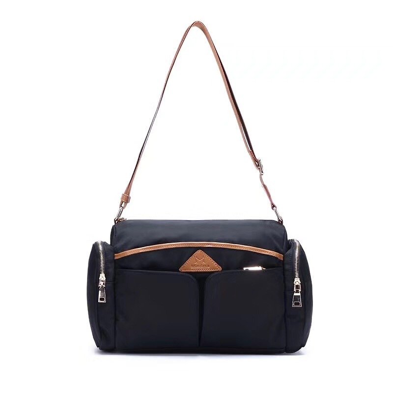Women's Shoulder Bag Large Capacity Waterproof Travel Crossbody Bag - Black - กระเป๋าแมสเซนเจอร์ - วัสดุกันนำ้ สีดำ
