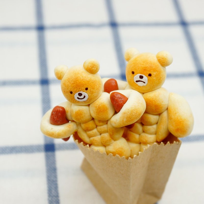 Polymer clay funny Xmas gifts strong bear bread fridge magnet brooch pin - เข็มกลัด/พิน - ดินเหนียว สีส้ม