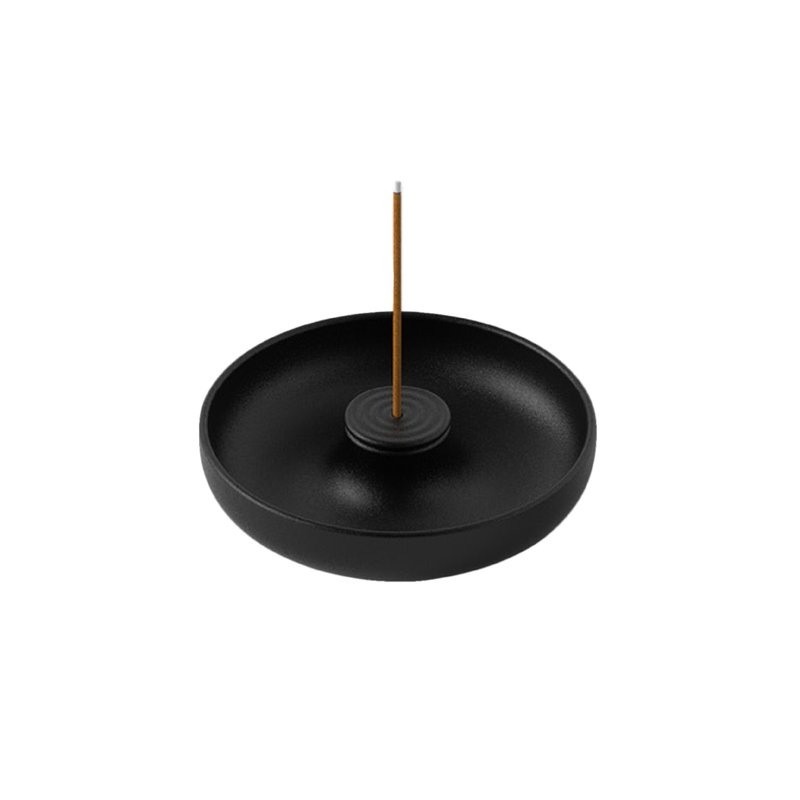 盈_線香座/居家裝飾 Saucer Incense Holder - 香氛蠟燭/燭台 - 其他金屬 黑色