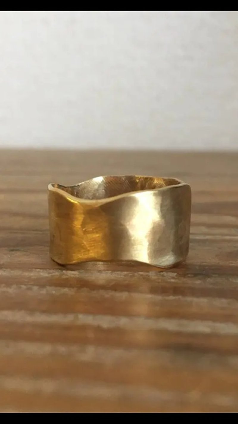 Brass Ring Wave - General Rings - Other Metals Gold