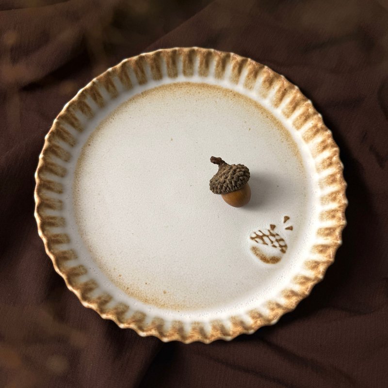 【 小丸 森林 浮雕】 橡實 栗子 果實 17公分  烤盤  甜點盤 - 盤子/餐盤/盤架 - 陶 咖啡色