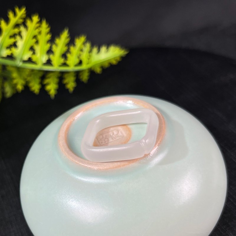 和田羊脂玉方形戒指 附證書 雕刻竹節 節節高升 可做吊墜 兩用款 - 戒指 - 玉石 白色
