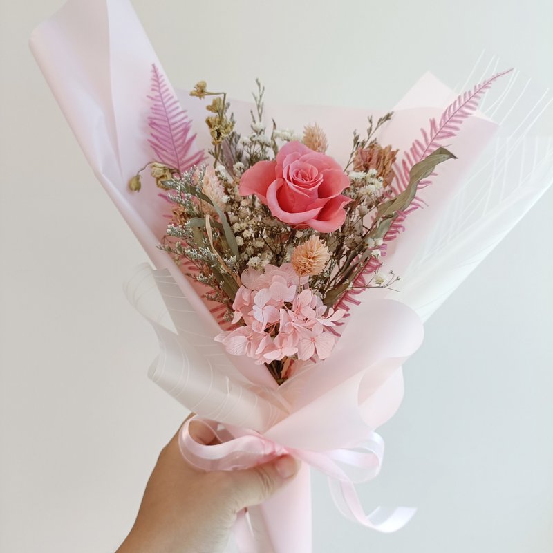 Guardian angel rose eternal dry bouquet Chinese Valentine's Day birthday confession proposal wedding bouquet gift - Dried Flowers & Bouquets - Plants & Flowers Multicolor