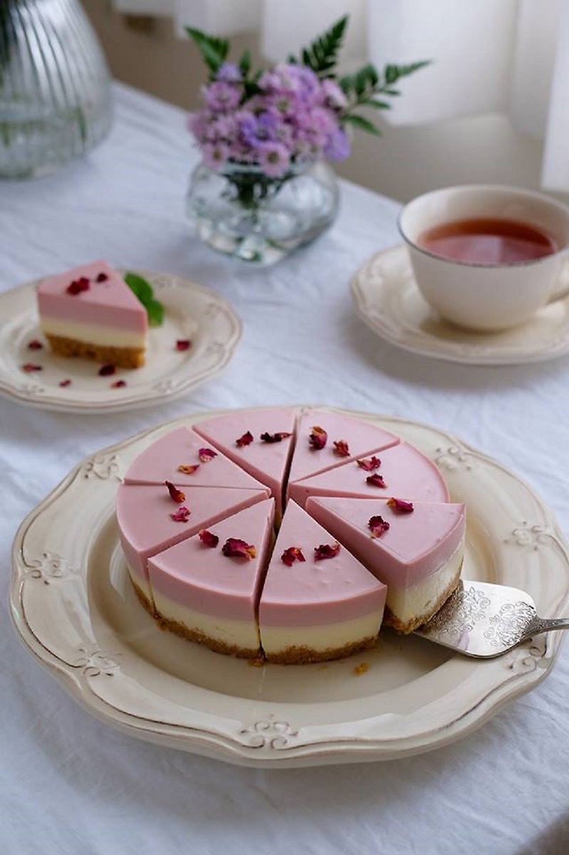 宅配ラズベリー生チーズケーキ - ケーキ・デザート - その他の素材 ピンク