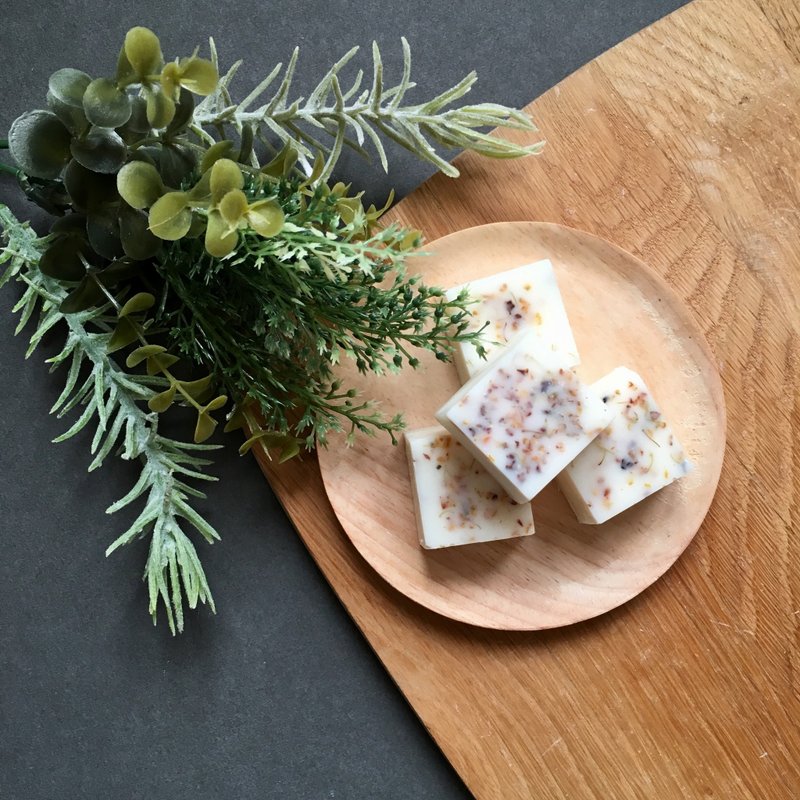 4 Sweet Olive Melts | Scented Soy Wax Melts | Dried Flowers Infused Bricks - 香氛/精油/擴香 - 蠟 