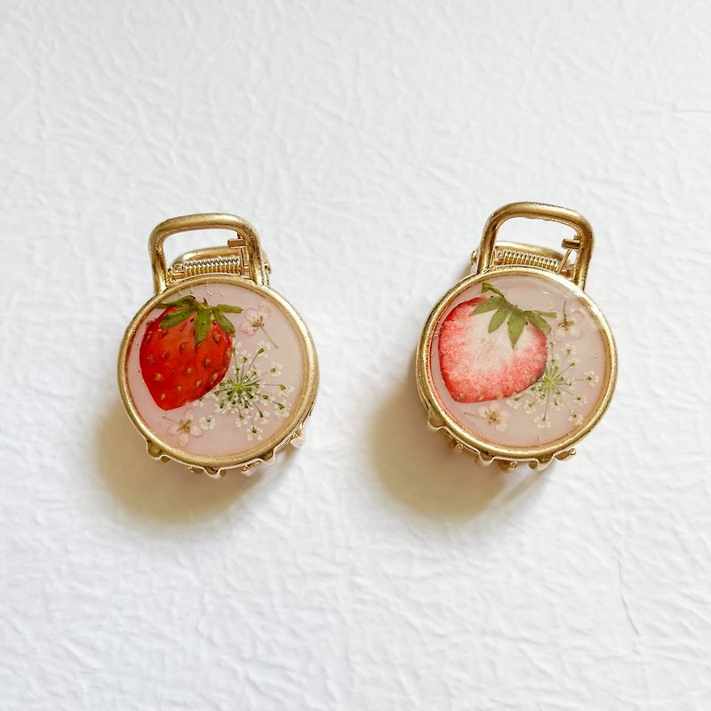 Strawberry strawberry grab clip dried flower shark clip hair ring accessories jewelry hair clip pressed flower Baotou clip ponytail clip - เครื่องประดับผม - พืช/ดอกไม้ 