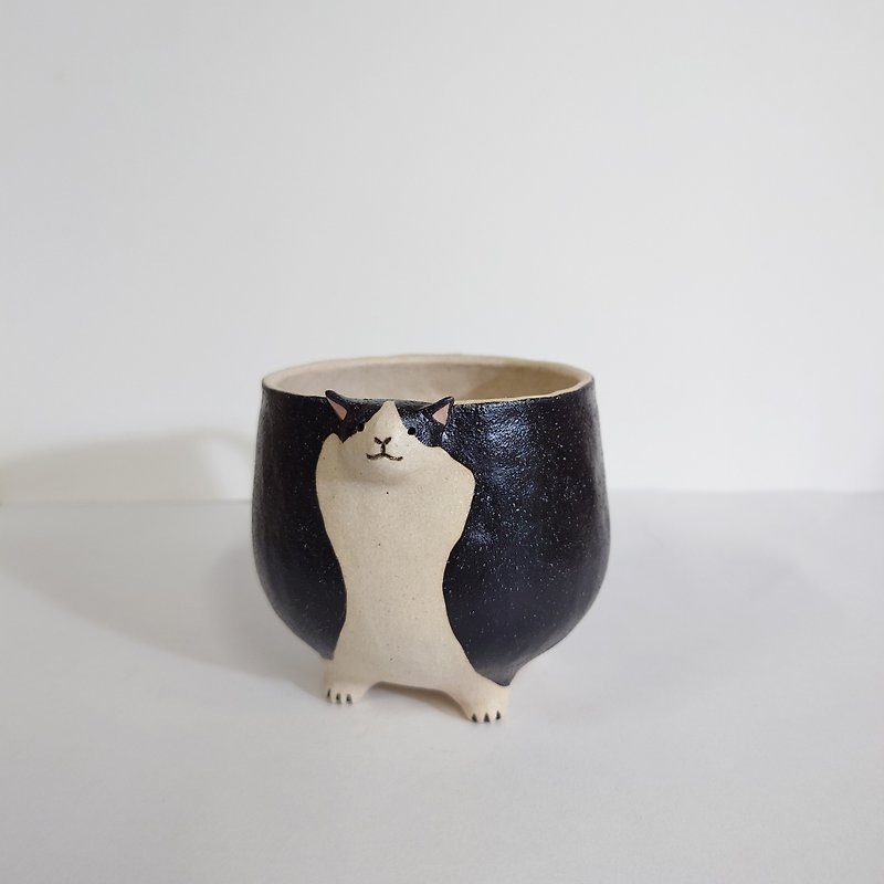 benz cat cup - Cups - Pottery 