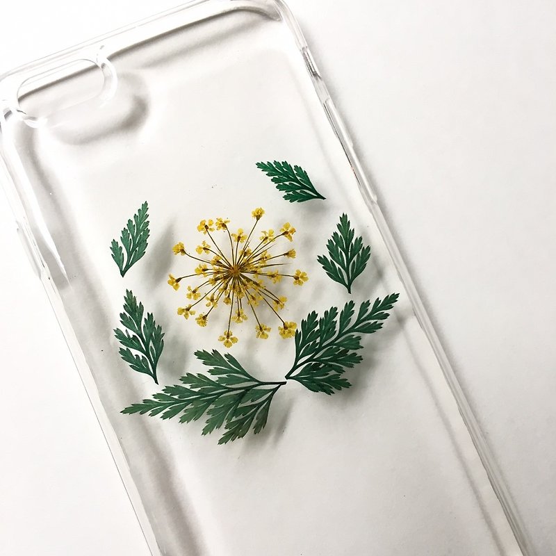 Medal of Freedom:: neutral leaf iphone7/8 embossed flower transparent air shell - Phone Cases - Plants & Flowers Blue