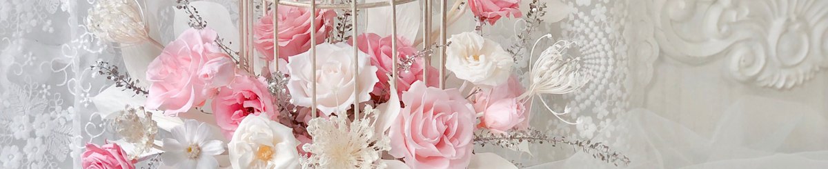  Designer Brands - CiAO floral studio