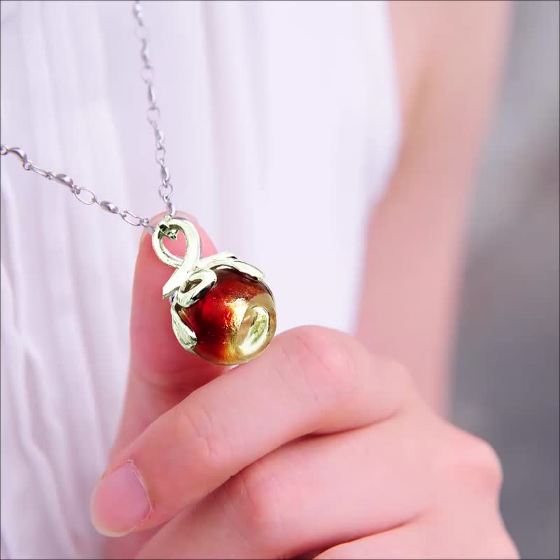 Diffuser Necklace Sweetheart Petite Bonbon Red Color with Oil Dropper - Necklaces - Colored Glass Red