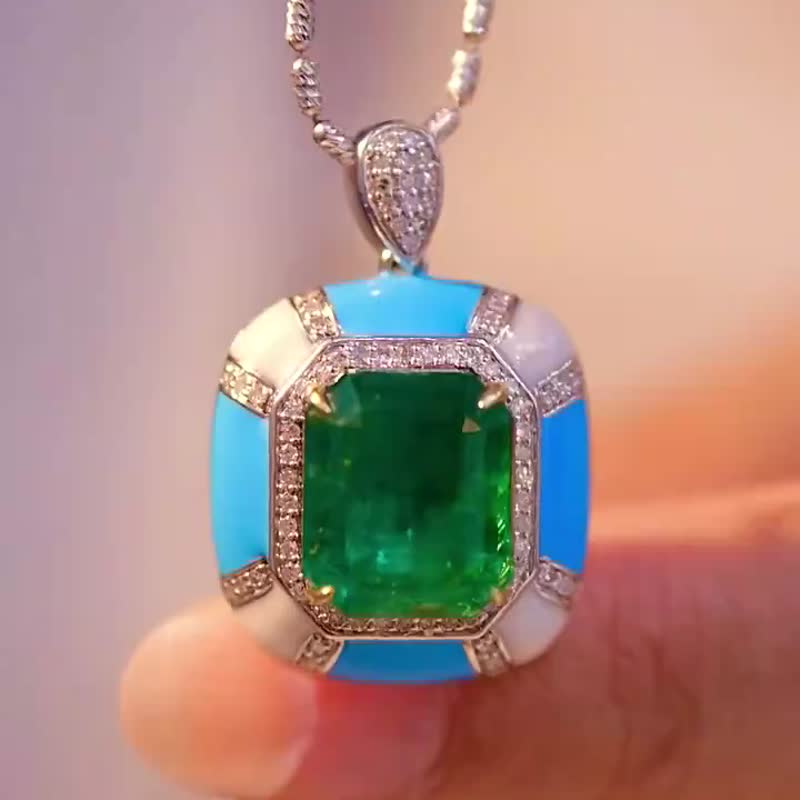 グリーンペンダント 3.4カラット - ネックレス - 宝石 