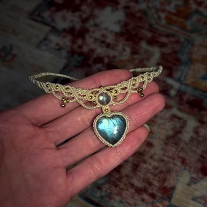 Xiyingyao Macrame elongated paraffin wire necklace love necklace ethnic style clavicle chain necklace - Necklaces - Crystal Khaki