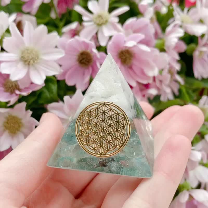 [Moon Stone+ Stone] Orgonite (6cm/5cm/4cm) - ของวางตกแต่ง - คริสตัล 