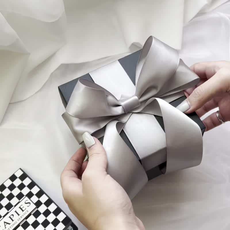 Classic customized gift box | Birthday gift | Valentine's Day gift | Photo washing service│Black - กล่องของขวัญ - กระดาษ สีดำ