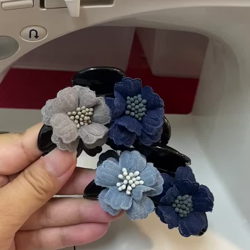 A2-Small Shark Clip (M)- Shark Clip Hair Clip Grab Clip Plate Hair Clip Princess Head Flower - เครื่องประดับผม - วัสดุอื่นๆ หลากหลายสี