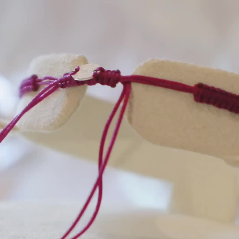 925純銀 BFF インフィニティ - 全て手編みの幸運ブレスレット。パープル。サイズ調整可能。 - ブレスレット - スターリングシルバー パープル