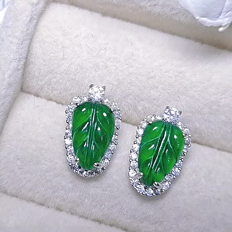 |一夜暴富|A貨翡翠冰玻綠大葉子10.5 mm純銀鍍18k簡約款耳環 - 耳環/耳夾/耳骨夾 - 玉石 