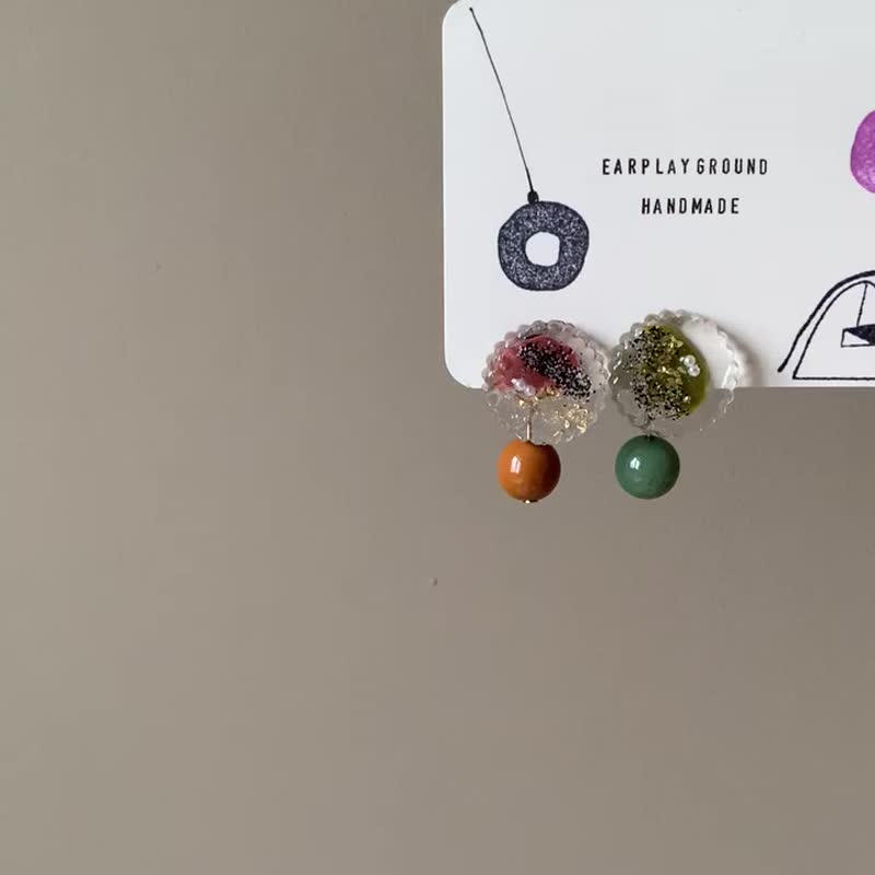 抹茶拿鐵•耳針兩戴式 - 耳環/耳夾/耳骨夾 - 樹脂 多色
