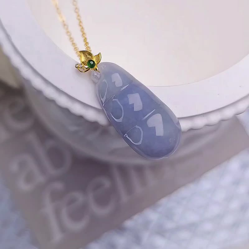 Three yuan in a row|Pure 18k gold diamond purple bean|Myanmar A-quality jade fine waxy ice red purple bean butterfly pendant - สร้อยคอ - หยก 