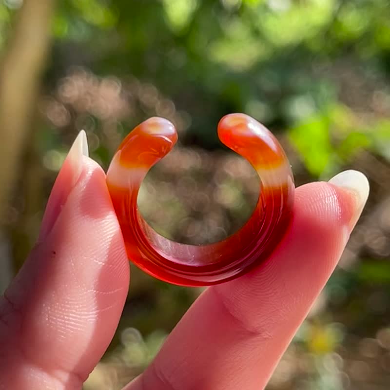 露比(Ruby)—貓爪戒指。瑪瑙。手工雕刻 - 戒指 - 水晶 紅色