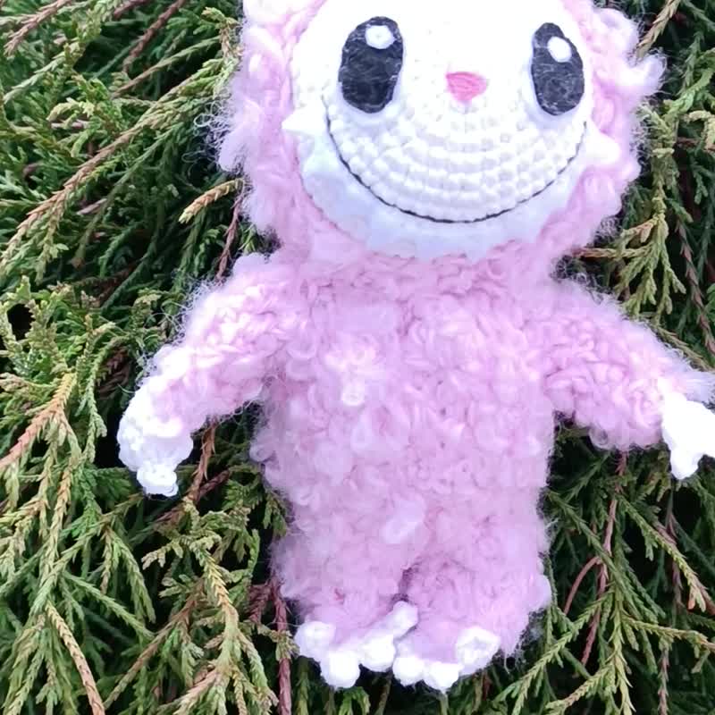 Pink bunny monster keychain charm cute amigurumi toy Labubu handmade - 鑰匙圈/鑰匙包 - 棉．麻 粉紅色