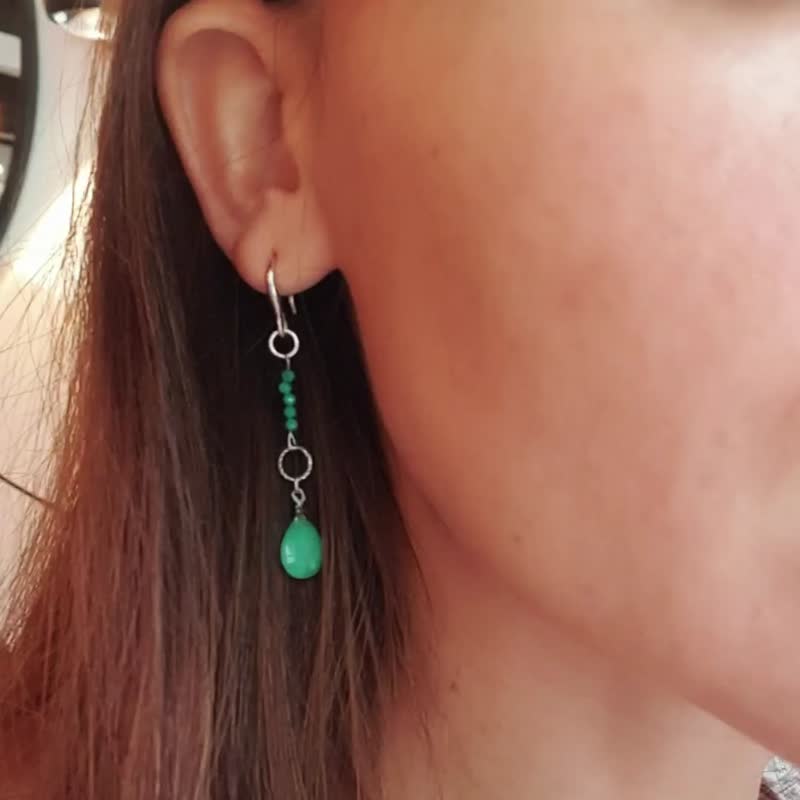 Chrysoprase Teardrop Earrings, 925 Silver, Taurus Birthstone, Mother's Day gift - ต่างหู - เครื่องประดับพลอย 