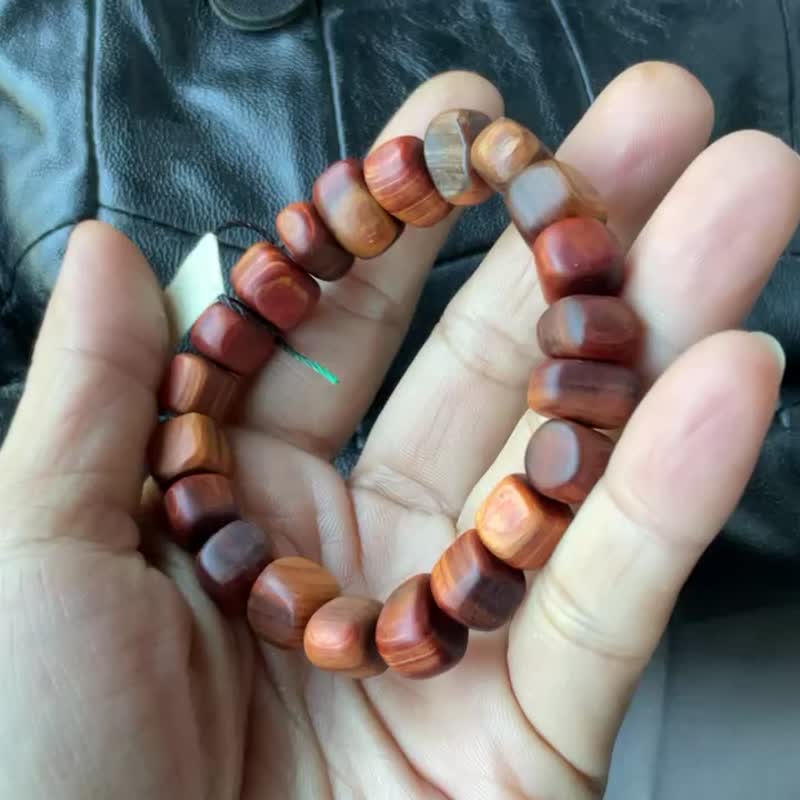 月光森林.檜木隨形手珠 - 手鍊/手環 - 木頭 多色