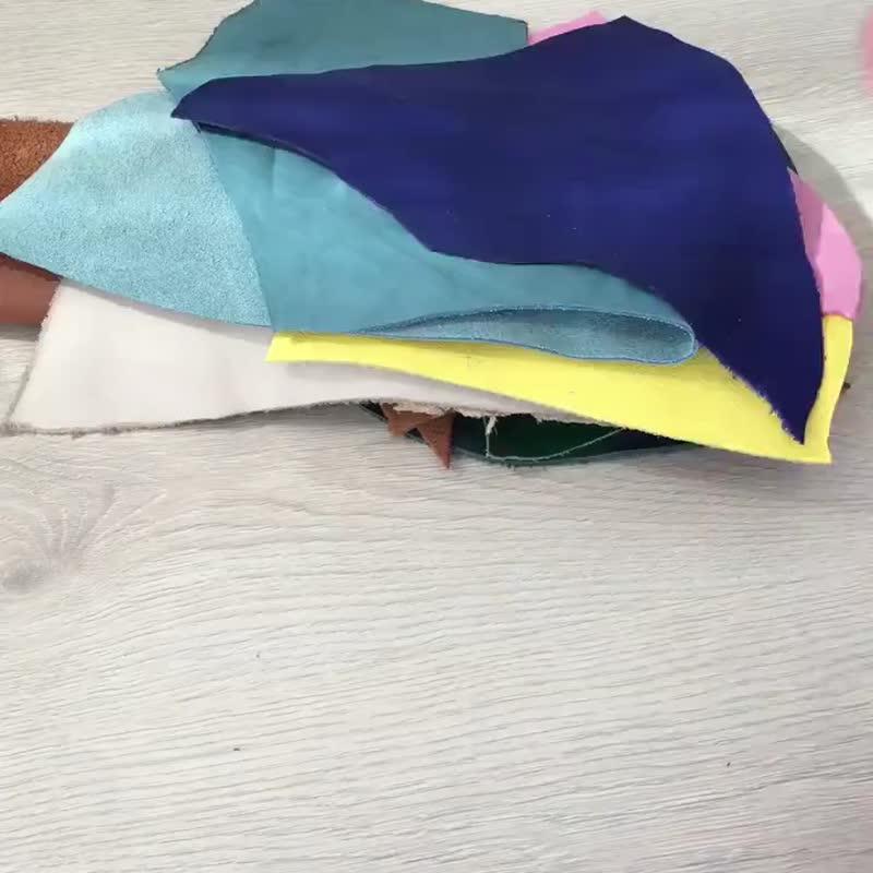 皮革廢料混合顏色西班牙工廠皮革各種尺寸的邊角料牛皮紙 - 皮件/皮革 - 真皮 多色