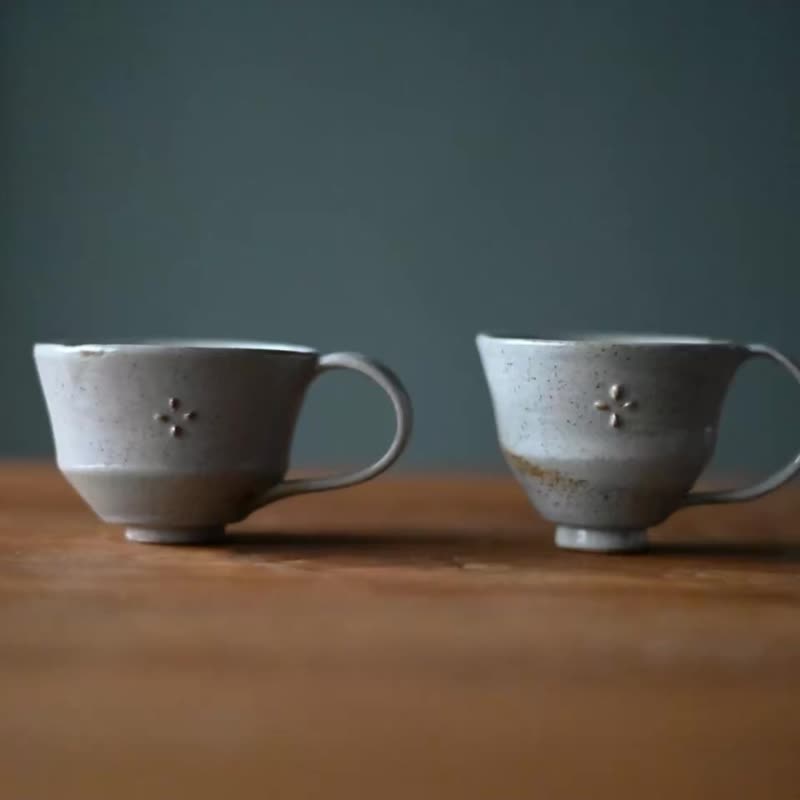 牛奶芝麻 / 手沖咖啡杯 - 杯子 - 陶 