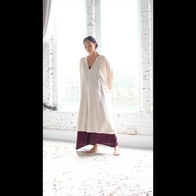 OMAKE 鑰匙領落肩前開衩罩衫洋裝 / 菱紋布 黑 - 洋裝/連身裙 - 棉．麻 黑色