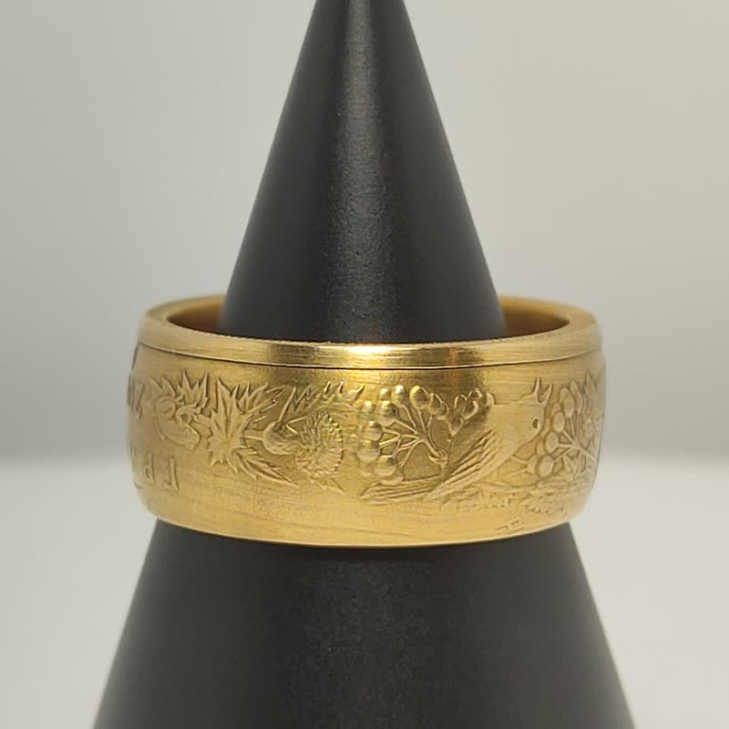 Gold Coin Ring Ukraine 2 hryvnia 2006-2016 18k gold plated ring Ukraine gift - 戒指 - 其他金屬 