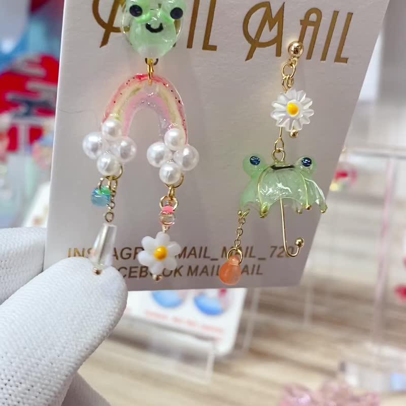 Little frog umbrella rainbow, earrings, Clip-On - ต่างหู - เรซิน 