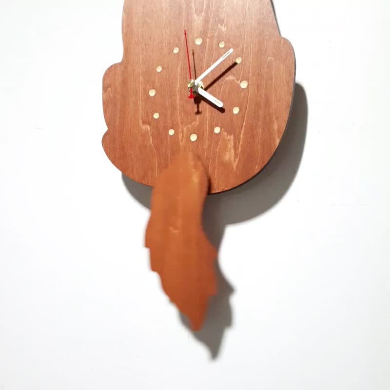 Handmade Wooden Creative Clock I Swing Most - Golden Retriever - Clocks - Wood Brown