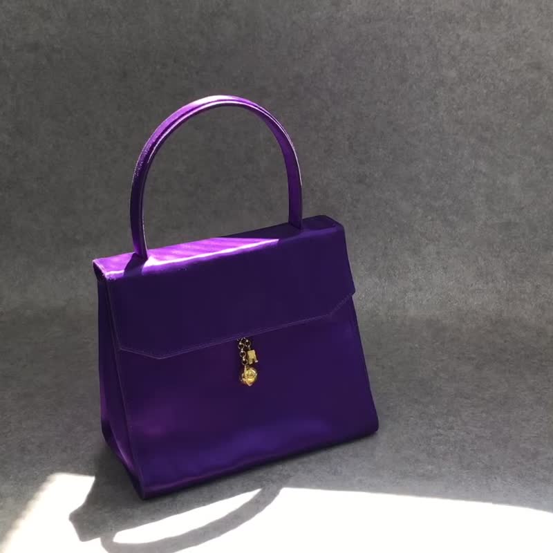 【 日本直送　名牌中古包 】CELINE セリーヌ ショルダーバッグ パープル スターボール 凱旋門 サテン 2way ハンドバッグ zzr42u - 側背包/斜背包 - 棉．麻 紫色