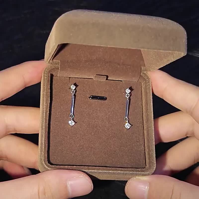 Moissanite Moissanite 1-3 carat full diamond earrings Taipei store Customized wh - Earrings & Clip-ons - Other Materials 