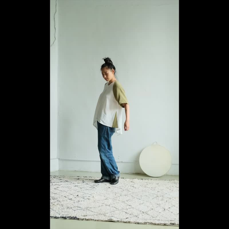 弧形下擺拼接上衣 / 雙層紗 卡其綠 - 女 T 恤 - 棉．麻 白色