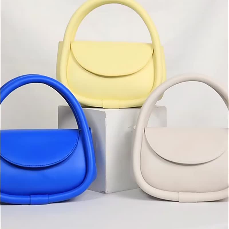 [Birthday gift] Stupid little fish mini soft European bag leather backpack side backpack handbag diy material bag - กระเป๋าถือ - หนังแท้ หลากหลายสี