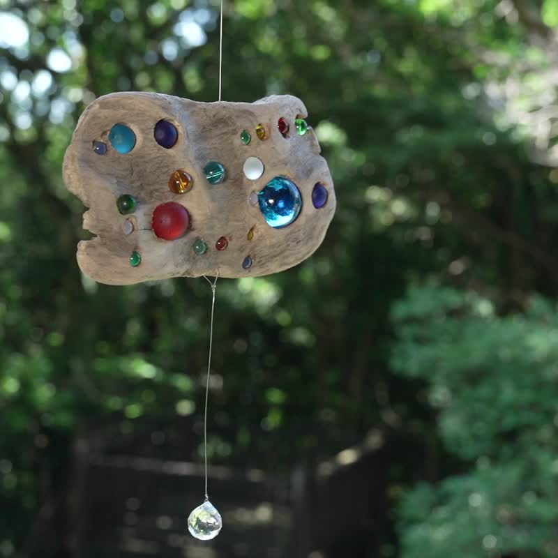 Bring the sun into your room - Driftwood, sun catchers and mobiles, window deco - Wall Décor - Glass Brown