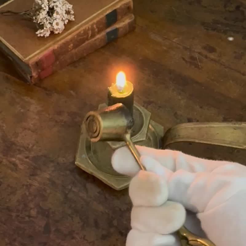 50286-迷人法國古董黃銅滅燭器 - 擺飾/家飾品 - 銅/黃銅 