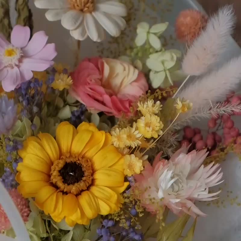 Ready stock, no waiting/Preserved bouquet, preserved flowers, immortal flowers, sola flowers, dried flowers, French sun chrysanthemums - Dried Flowers & Bouquets - Plants & Flowers Multicolor