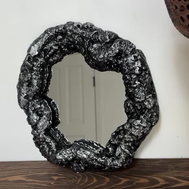 Asymmetrical mirror, hanging mirror for home, black silver frame mirror - 壁貼/牆壁裝飾 - 其他材質 黑色