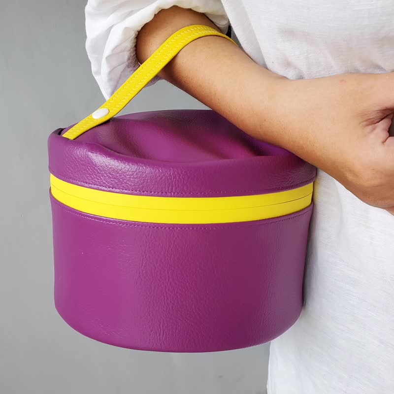 Waterless insulated lunch bag, cosmetic bag, and toiletry bag - Purple - Toiletry Bags & Pouches - Waterproof Material Purple