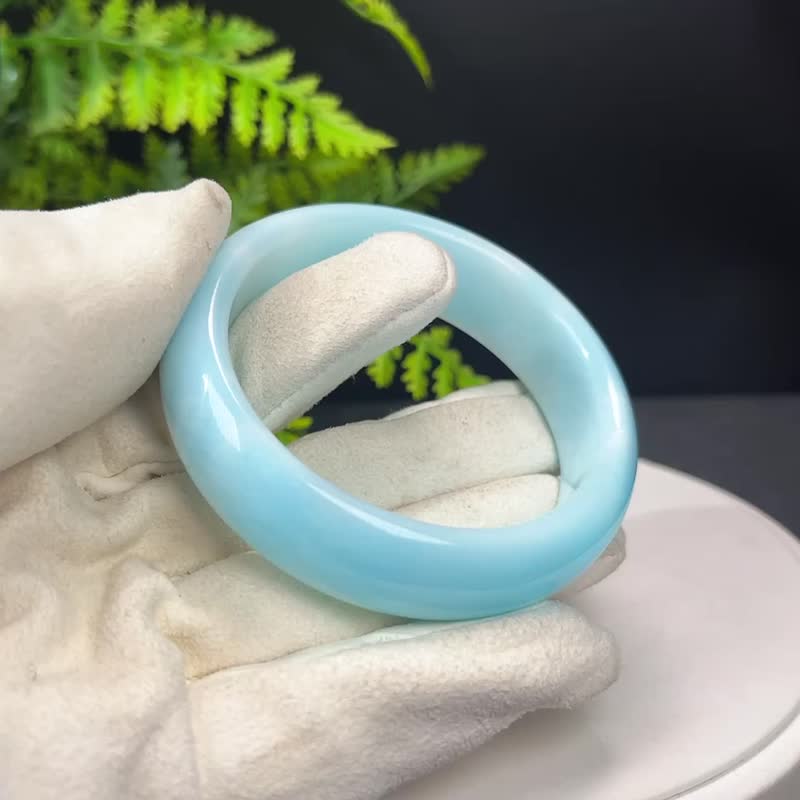 高品質 異極礦手镯 58+MM 冰潤高瓷玉化淺藍白 內在潛能 開啓好運 - 手鍊/手鐲 - 寶石 