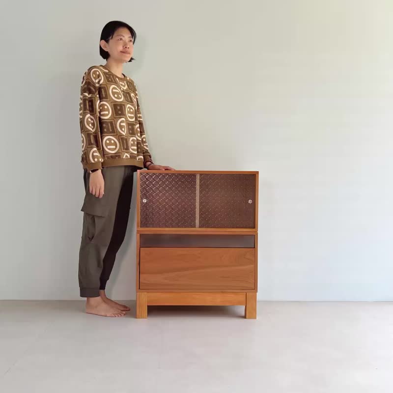 Taisho Fuji log glass sliding door storage cabinet freely matched and handmade by craftsmen 022NS customized - ตู้เสื้อผ้า - ไม้ สีนำ้ตาล