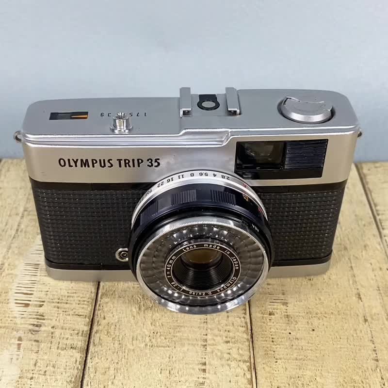 完動品】オールド フィルムカメラ オリンパス OLYMPUS TRIP35 S