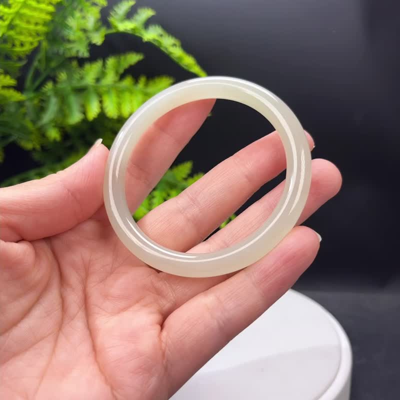 畢業級 和田玉手鐲 55MM 老料晴水綠玉手環 附證書 質地溫潤細膩 - 手鍊/手環 - 玉石 綠色