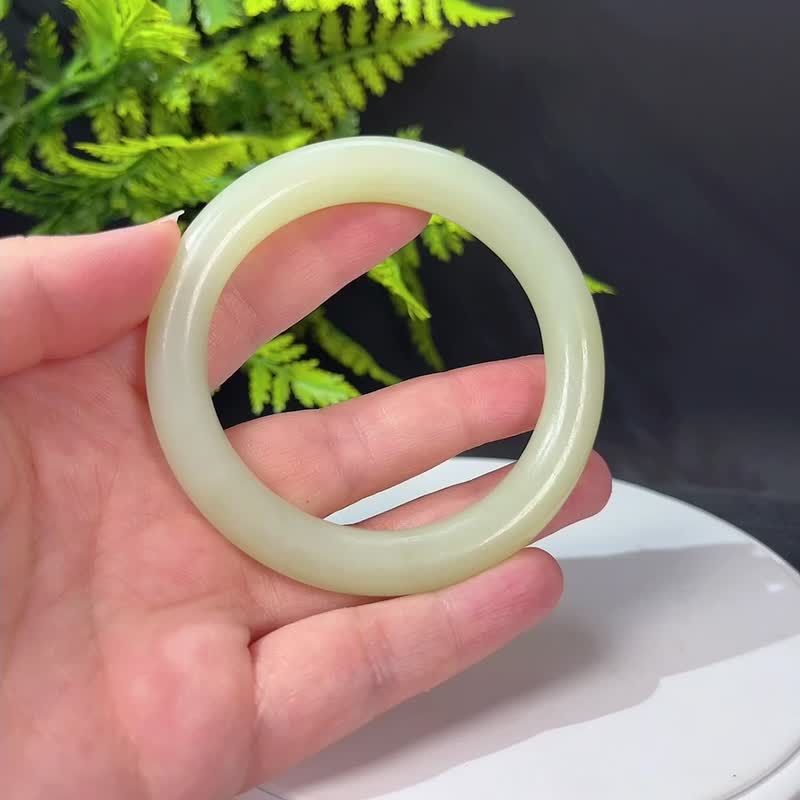 和田玉若羌黃口手鐲59MM 老料圓條黃玉手環 附證書 溫潤細膩密致 - 手鍊/手環 - 玉石 黃色