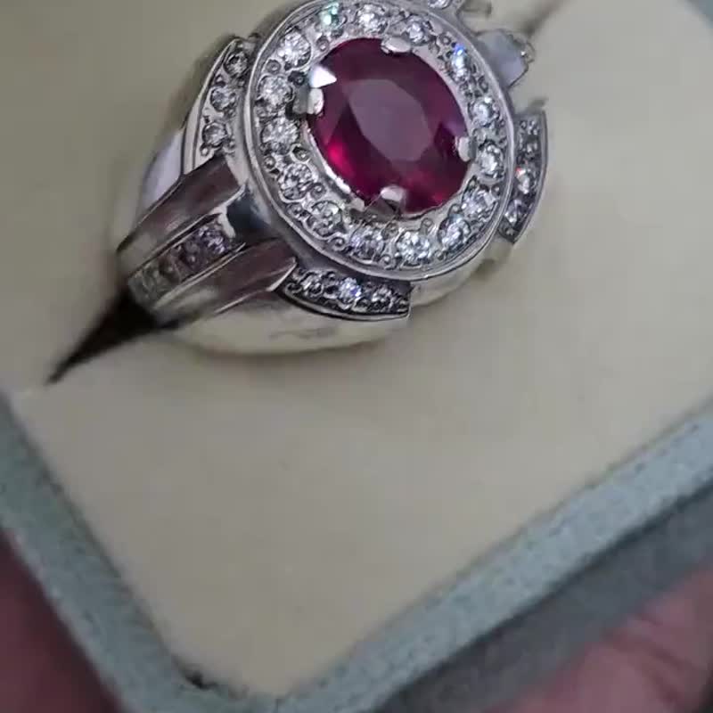 Sterling silver ring with ruby, minimalist unique ring, artisan jewelry, Ruby - 戒指 - 寶石 紫色